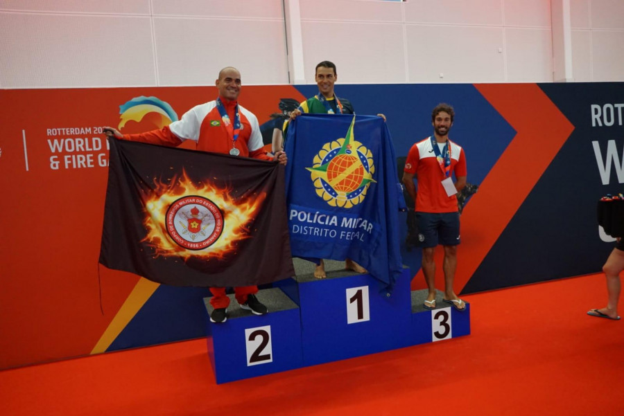 Los bomberos coruñeses ganan su primera medalla en los Mundiales de Rotterdam
