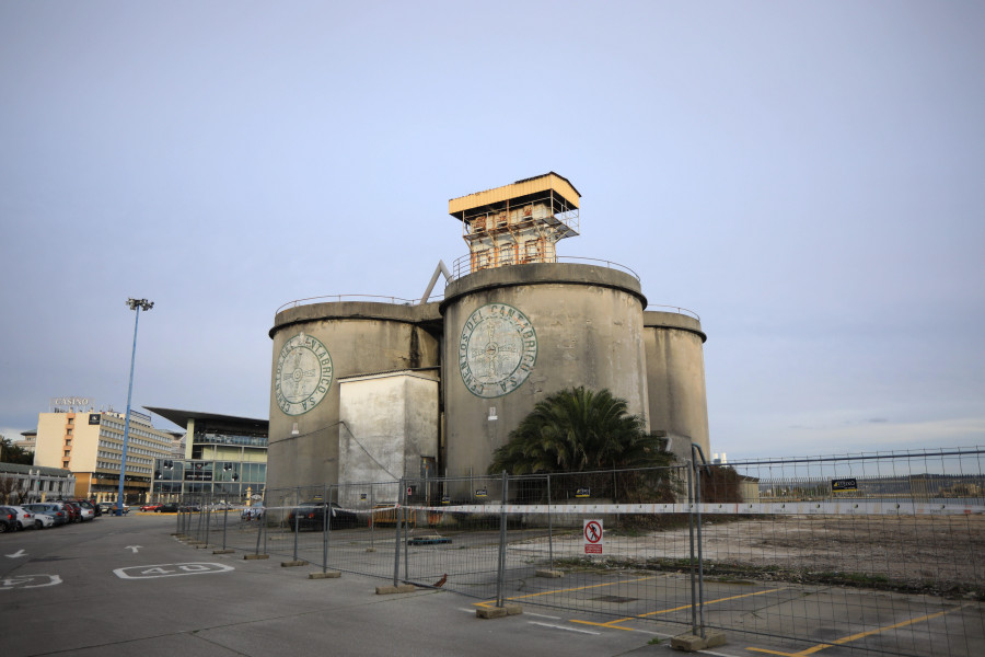 El desmantelamiento de los silos de Calvo Sotelo a vista de timelapse