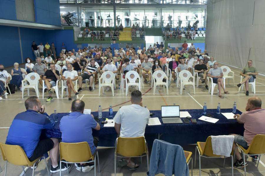 María Pita y el Club del Mar muestran su voluntad de entendimiento por la piscina