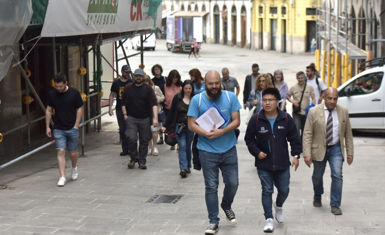 Alumnos del taller de empleo organizaron un recorrido por la Ciudad Vieja y Pescadería