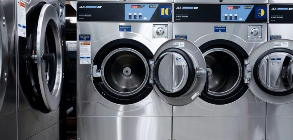 ¿Cómo son las lavadoras y las secadoras de tipo industrial?
