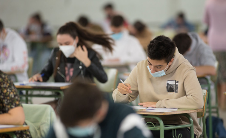 Casi dos de cada tres grados universitarios en la comunidad gallega ya no admiten más alumnos
