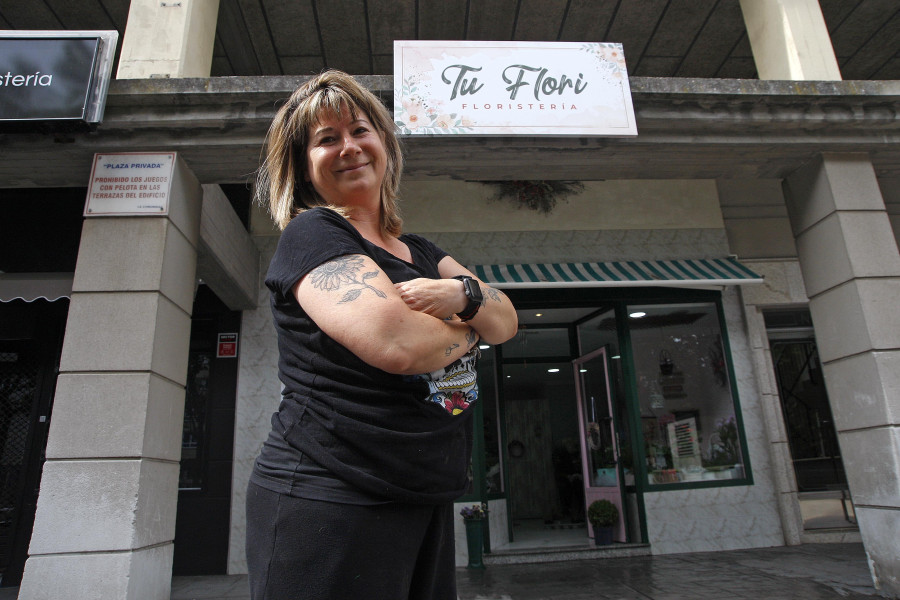 Del cementerio al barrio de Los Rosales para echar raíces