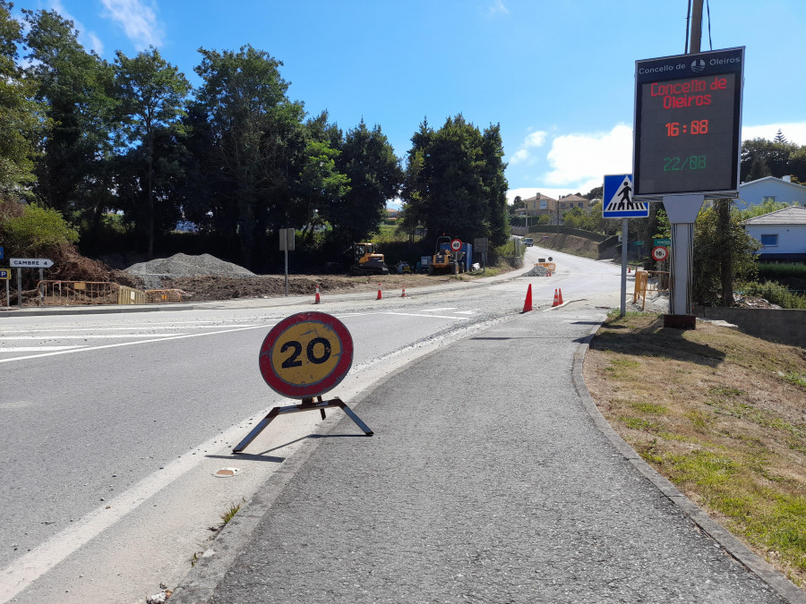 Corte de tráfico en Oleiros: la calle Linneo de Santa Cristina estará cerrada un mes