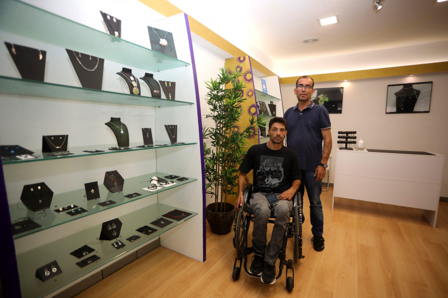 Grumico inaugura una tienda física para vender las joyas creadas en su proyecto I-Lab