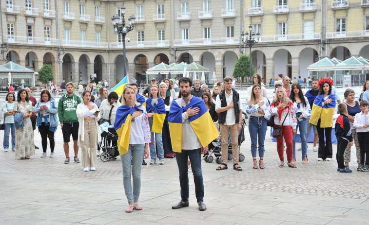 “Luchamos por la libertad”: el clamor desde María Pita por el Día de la Independencia de Ucrania