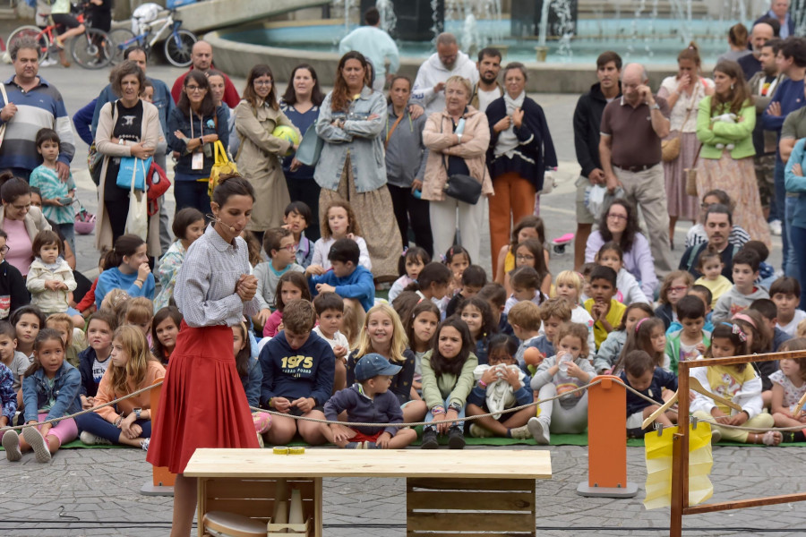 Cascarillarte regresa este lunes con una función en la plaza de Pontevedra