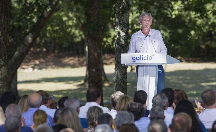 Rueda promete trabajo ante los “tiempos complicados”, aún con un Gobierno, que “no está a favor de Galicia”