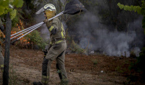 Extinguido el incendio de Melón y controlado el de Cenlle