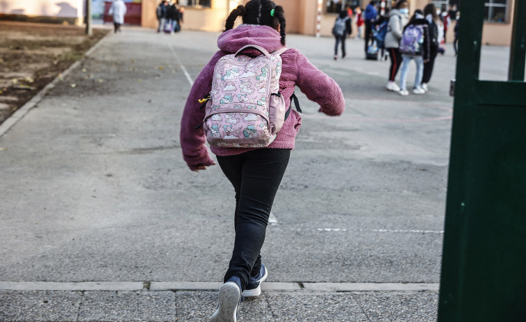 Más de 300.000 gallegos de Infantil a Bachillerato comienzan el curso el jueves