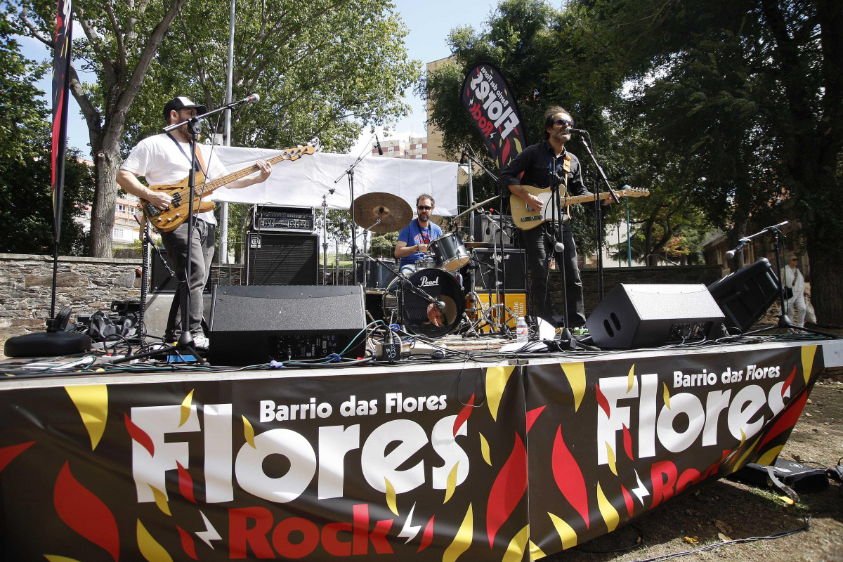 Fiestas del Barrio de las Flores, Flores Rock @Quintana (1)