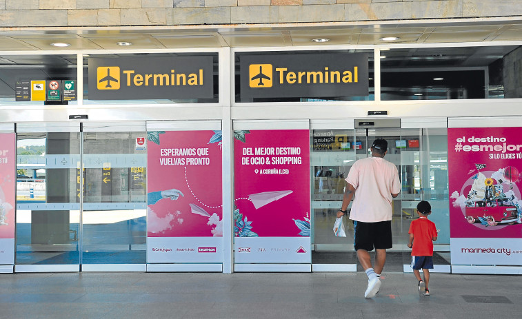 El Ayuntamiento de  A Coruña  estudia recuperar la conexión de Alvedro con Heathrow