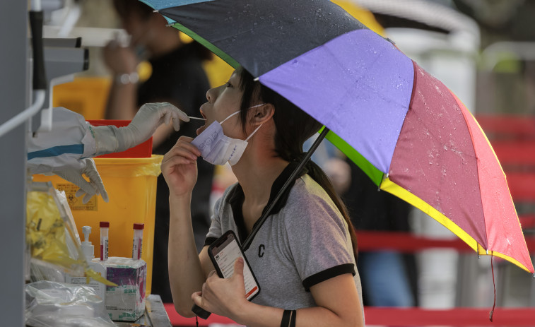 Un barrio en China ofrece 288 dólares a quien dé positivo por coronavirus