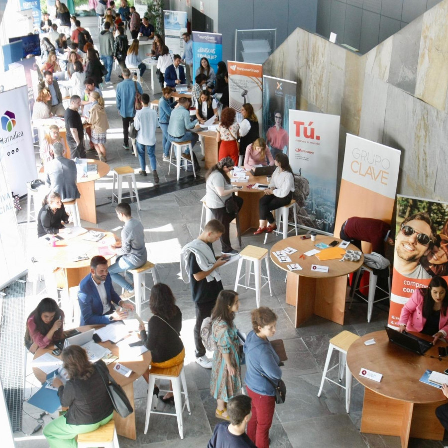 Una feria de empleo en vísperas del “invierno durísimo” que viene