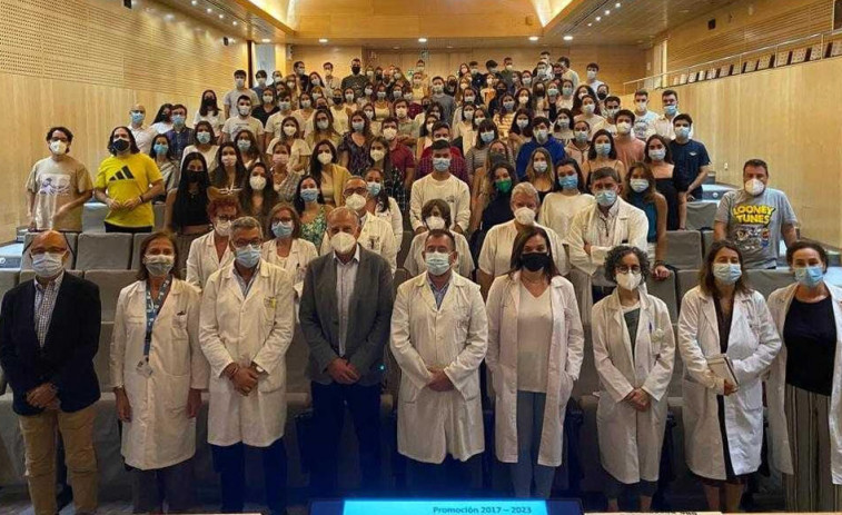 El Chuac dio hoy la bienvenida a 109 alumnos que estudian el último curso de Medicina