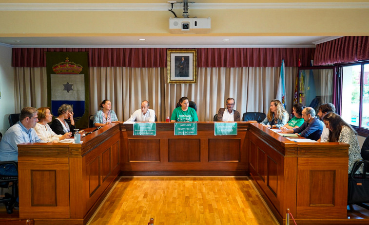 El CPI Cruz do Sar de Bergondo se concentra para exigir personal de atención a la diversidad