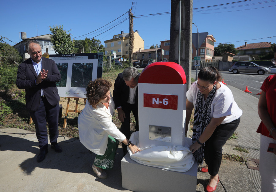 Inician las obras de dos glorietas en la N-6 en Bergondo