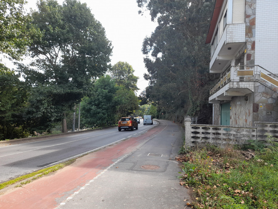 Autorizan para el 6 de octubre el desalojo de los okupas de una vivienda de Bastiagueiro