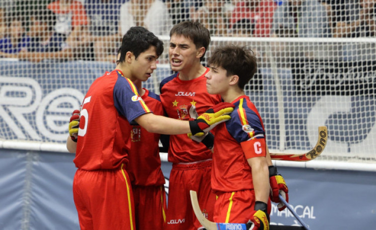 El coruñés Jacobo Copa, campeón de Europa sub-17 de hockey patines