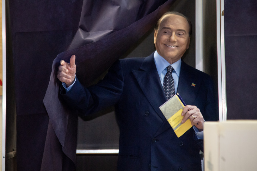 Berlusconi vuelve al Senado y espera llegar a presidente de la Cámara Alta