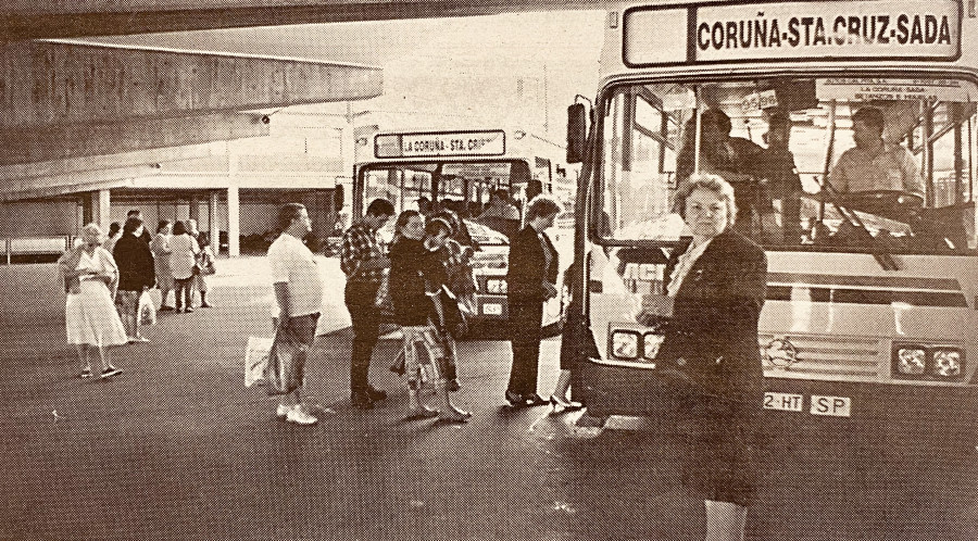 Hace 25 años: El Depor se va de Europa y los buses llegan a Los Rosales