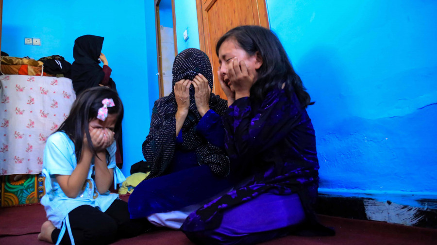 Más de medio centenar de muertos, casi todo mujeres, en un atentado contra un centro educativo en Kabul
