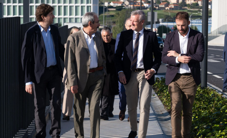 Rueda destaca el nivel de actividad y el éxito de Sabón tras asistir  a la entrada en servicio  de los nuevos accesos