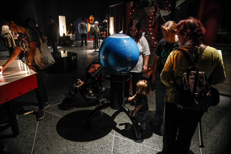 Las familias disfrutaron del festivo en los museos científicos