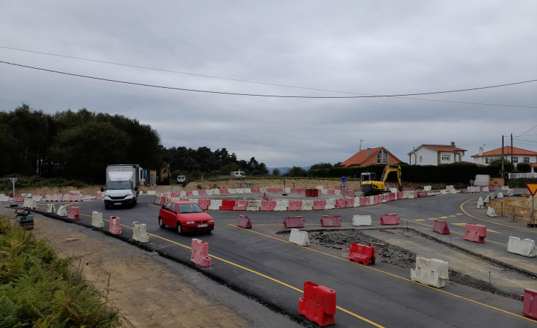 Pravio ‘estrena’ seguridad vial con la ‘protorrotonda’ de Frais