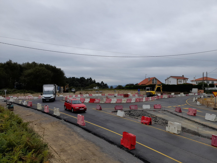 Pravio ‘estrena’ seguridad vial con la ‘protorrotonda’ de Frais