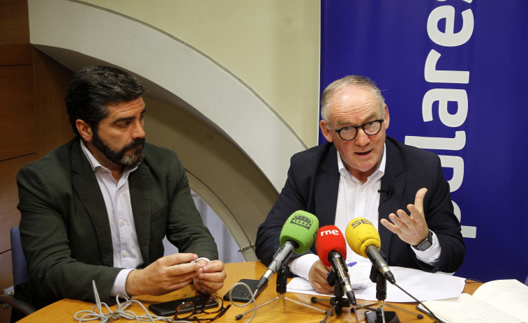 El PP tiende la mano al Gobierno local de A Coruña para aprobar partidas para el Chuac y la fachada marítima