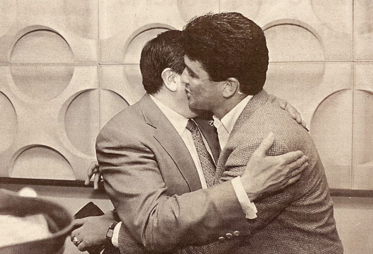 Lendoiro abraza a Bebeto 1997