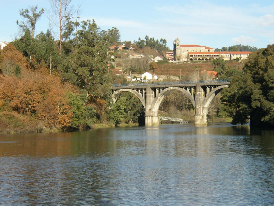 Buscan a un piragüista desaparecido en el tramo urbano del río Lérez, en Pontevedra