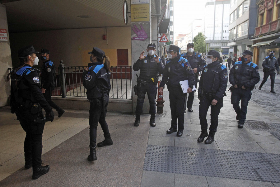 La Policía Local negocia una bolsa de horas extra ante la falta de personal