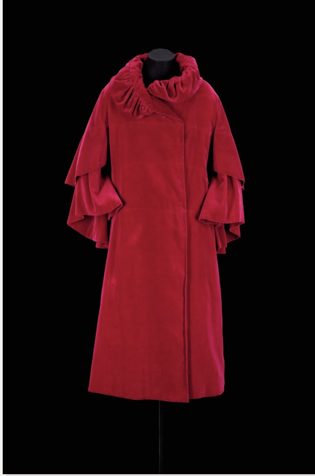 Abrigo rosa de Chanel 