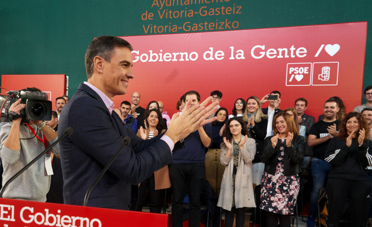 Sánchez reitera que una democracia como es España no honra “ni a los dictadores ni a sus secuaces”