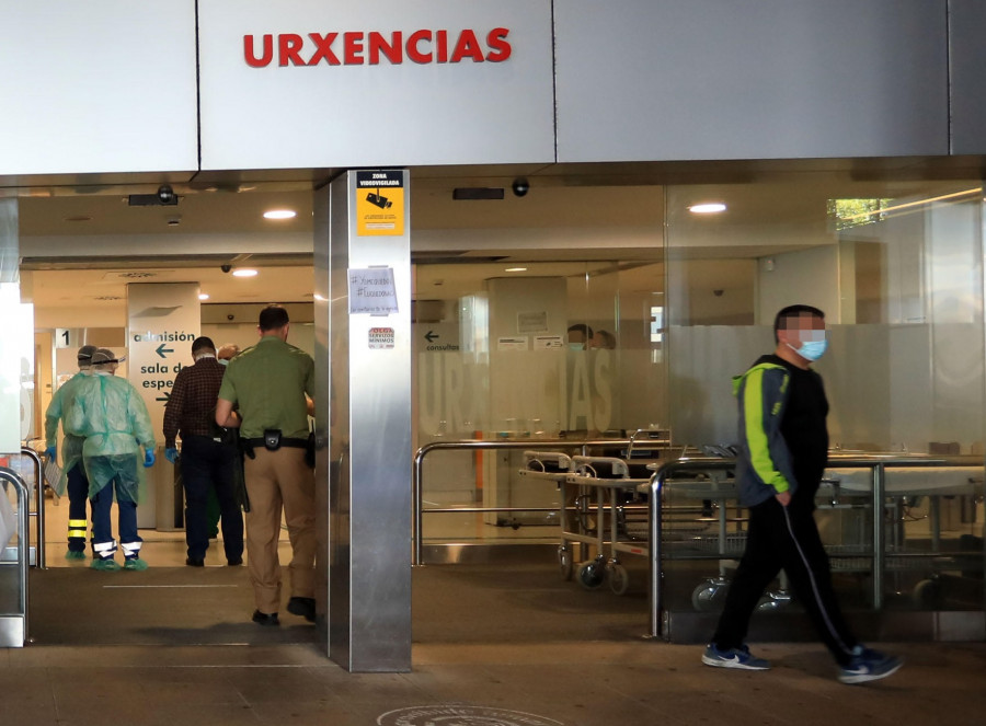 Las urgencias hospitalarias en España colapsadas con demoras de 3 días en pasillos