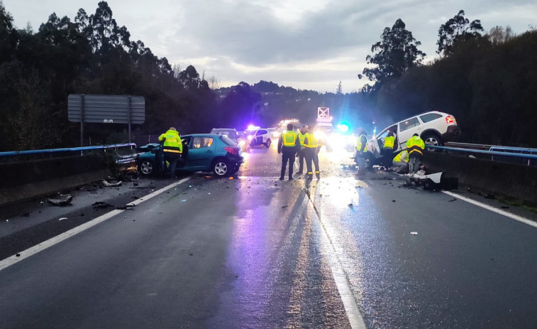 Continúa estable en la UCI la mujer del matrimonio herido en el accidente de la AP-9 en Bergondo