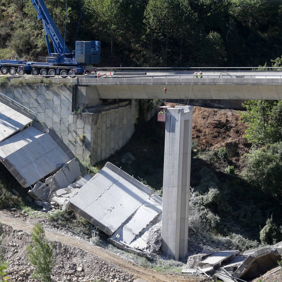El deterioro del hormigón y los trabajos de reparación desataron el colapso del viaducto de la A-6 en Pedrafita