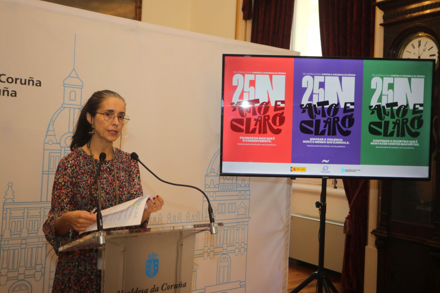 Charlas, un autobús violeta y teatro para concienciar a la sociedad de A Coruña por el 25N