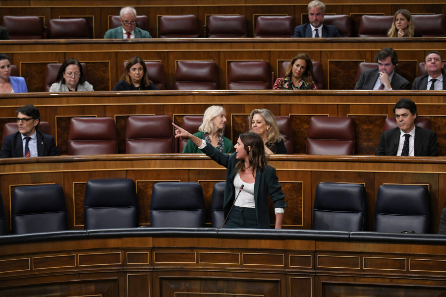 Bronca en el Congreso al decir una diputada de Vox que el mérito de Montero es "estudiar en profundidad" a Iglesias