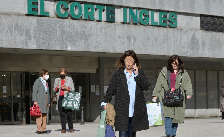 Los centros comerciales de A Coruña abrirán de forma ininterrumpida desde este domingo