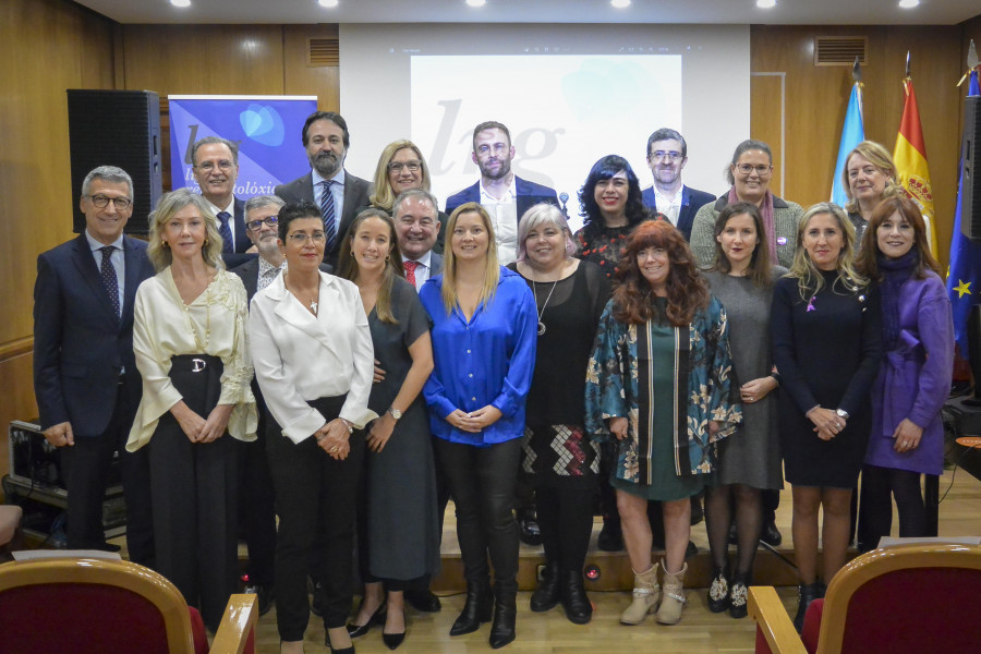 La Liga Reumatolóxica Galega premia a "aquellos que humanizan y que ven personas y no solo pacientes"