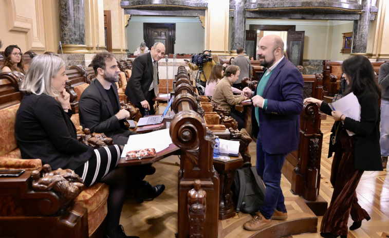 El pleno de A Coruña aprueba ampliar a ocho horas la gratuidad de las escuelas infantiles municipales