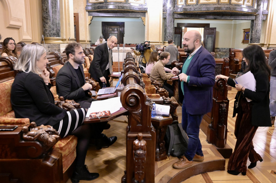 El pleno de A Coruña aprueba ampliar a ocho horas la gratuidad de las escuelas infantiles municipales