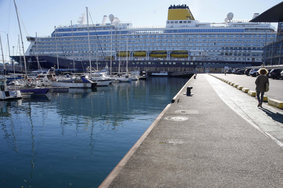 Los últimos cruceros del año en A Coruña: nueve escalas y el sexto buque más grande del mundo