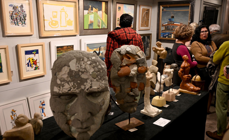 Cuarenta pintores y escultores gallegos se enseñan en una nueva edición de Feira da Arte