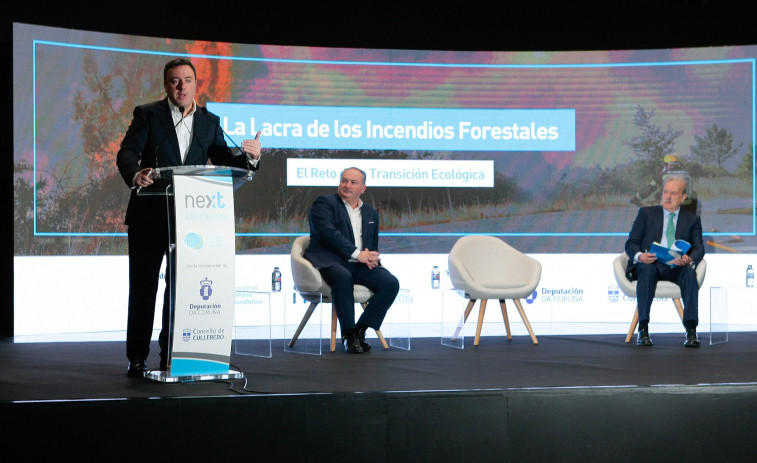 Formoso apunta al cambio climático y la despoblación del rural como “retos” que se tienen que afrontar para acabar con el fuego