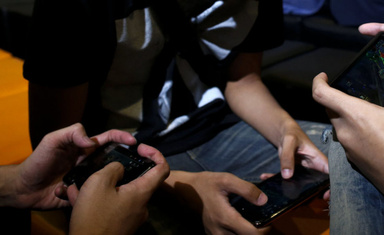 Detienen a dos menores por utilizar videojuegos para adoctrinamiento yihadista