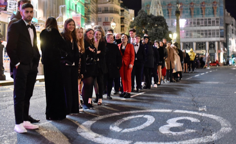 Decenas de miles de coruñeses han adquirido una entrada para  las grandes fiestas de Fin de Año